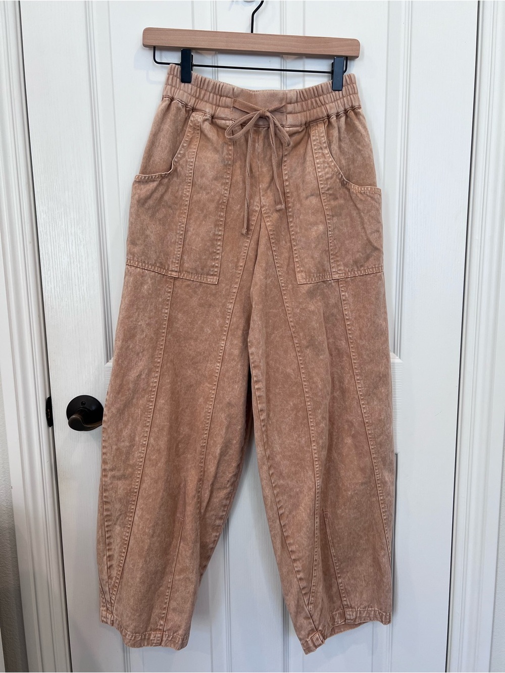 BDG Relaxed Wide-Leg Drawstring Pants in Light Brown
